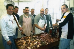 img_1236713017_52